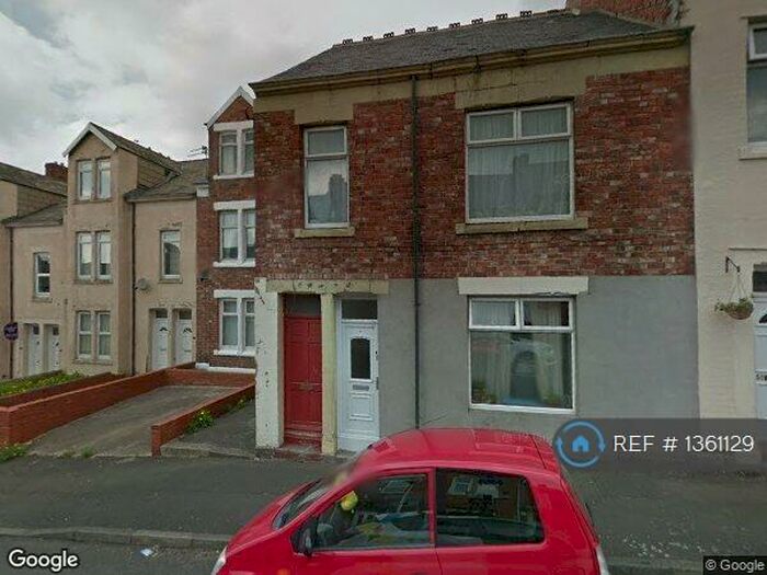 2 Bedroom Maisonette To Rent In Rectory Place, Gateshead, NE8