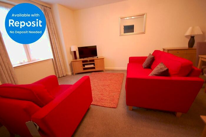 2 Bedroom Flat To Rent In Summer Street, City Centre, Aberdeen, AB10