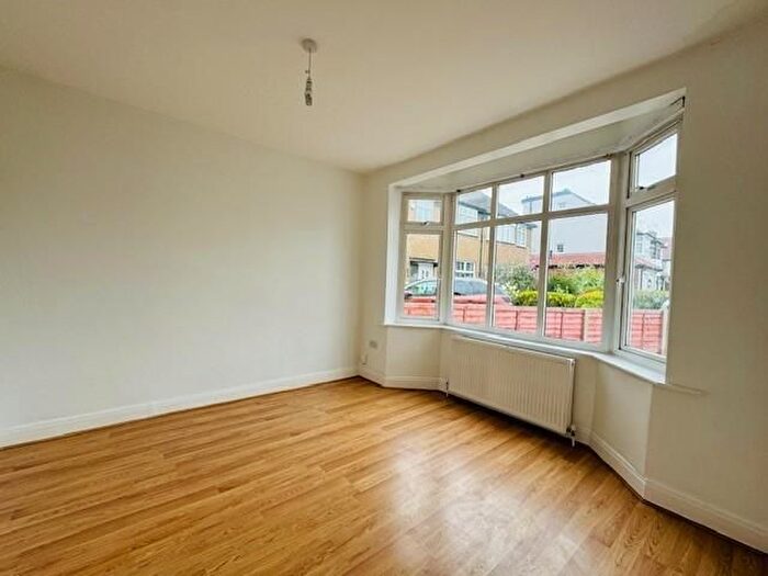 4 Bedroom Semi-Detached House To Rent In Cromer Close, Uxbridge, UB8