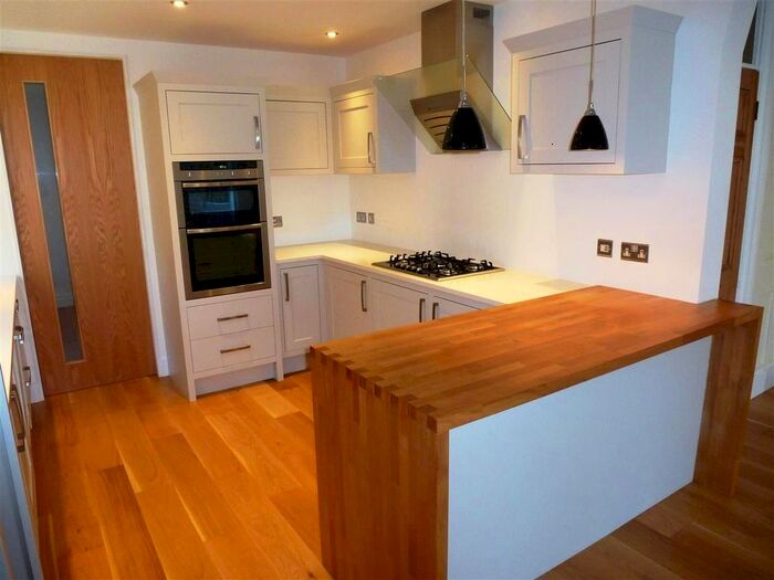 4 Bedroom Semi-Detached House To Rent In The Pantiles, All Saints Road, Peterborough, PE1