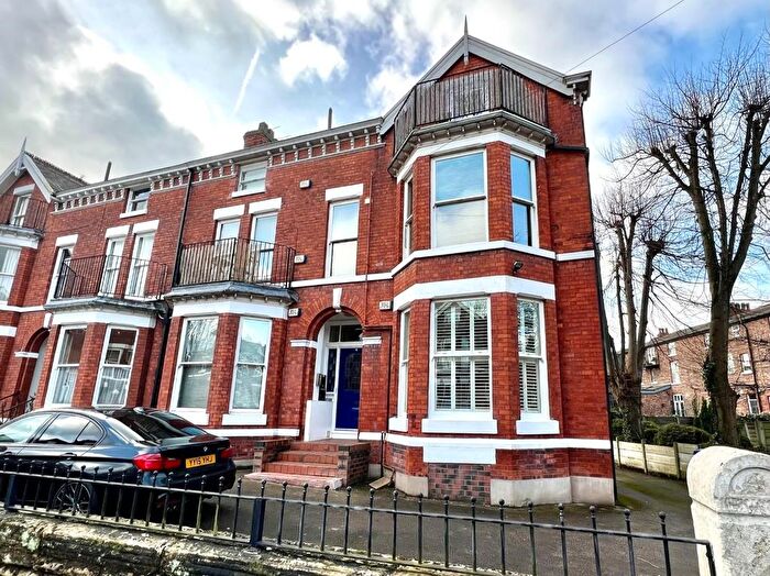 2 Bedroom Flat For Sale In York Road, Chorlton, M21