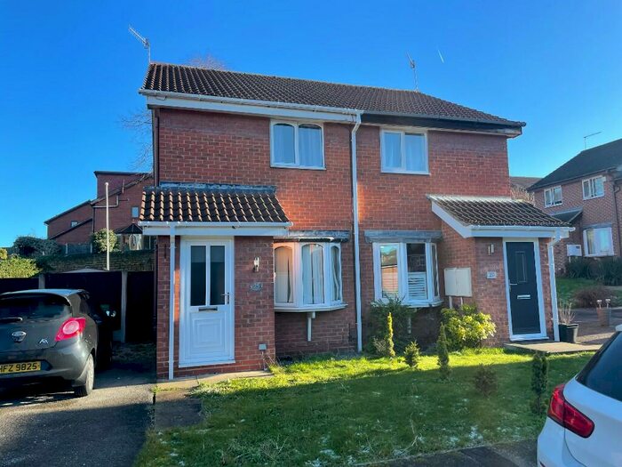 2 Bedroom Semi-Detached House To Rent In Shirebrooke Close, Nottingham, Nottinghamshire, NG6