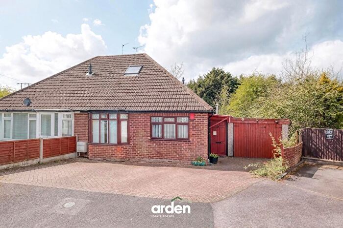 3 Bedroom Semi-Detached Bungalow For Sale In Malvern Road, Redditch, B97
