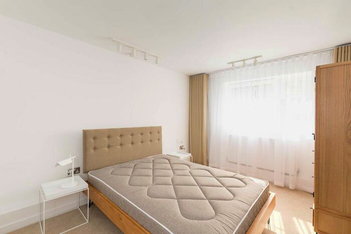 2 Bedroom Flat To Rent In Ebury Street, Belgravia, London, SW1W