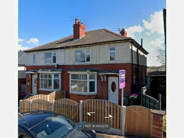 3 Bedroom Semi-Detached House To Rent In Potter Hill, Rotherham, S61