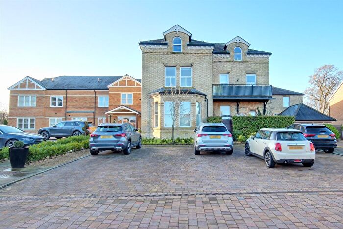 2 Bedroom Flat For Sale In Atkinson Way, Beverley, HU17