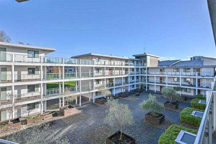 2 Bedroom Flat For Sale In Rollason Way, Brentwood, CM14