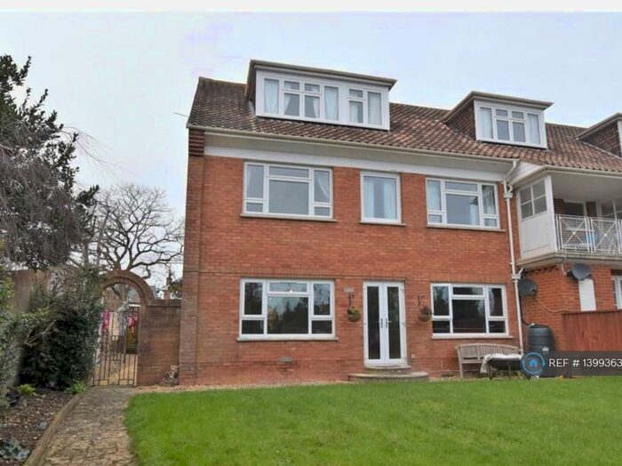 2 Bedroom Maisonette To Rent In Salterton Road, Exmouth, EX8