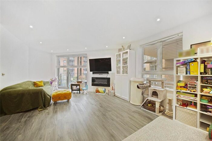 2 Bedroom Apartment For Sale In Ionian Building, E14