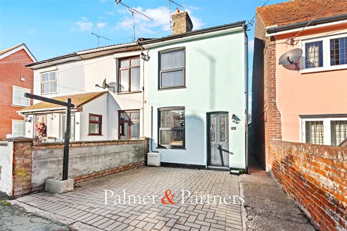 2 Bedroom End Of Terrace House For Sale In The Cross, Wivenhoe, Colchester, Essex, CO7
