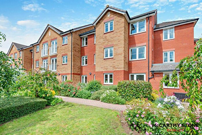 1 Bedroom Apartment For Sale In Goodes Court, Baldock Road, Royston, Herts, SG8