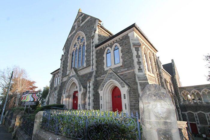 2 Bedroom Flat For Sale In Lower Linden Road, Clevedon, BS21