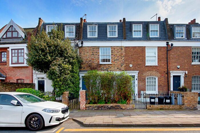 3 Bedroom Terraced House For Sale In Battersea Church Road, Battersea Park, SW11