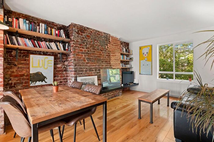 1 Bedroom Flat To Rent In Liverpool Road, Barnsbury Park, N1