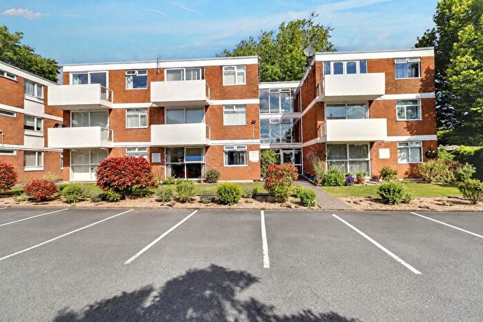 1 Bedroom Flat For Sale In Birmingham Road, Walsall, WS1