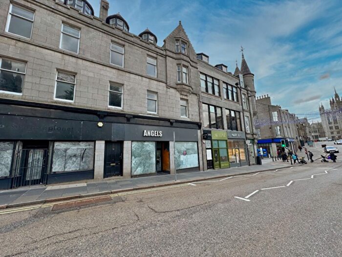 2 Bedroom Flat To Rent In Schoolhill, City Centre, Aberdeen, AB10