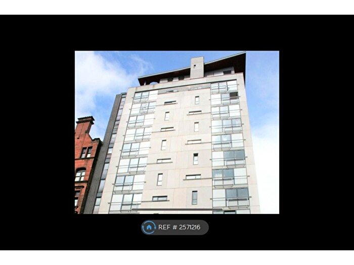 2 Bedroom Flat To Rent In Holm Street, Glasgow, G2