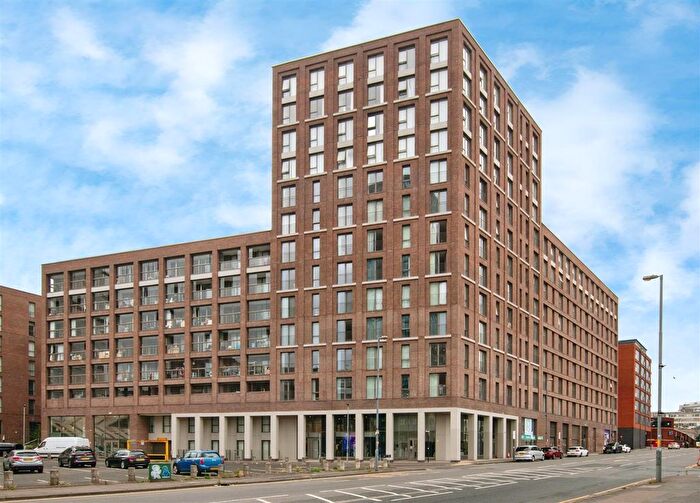 2 Bedroom Property For Sale In Hurst Street, Birmingham, B5