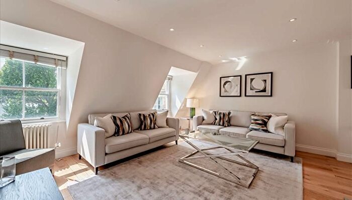 1 Bedroom Flat To Rent In Grosvenor Hill, Mayfair, W1K