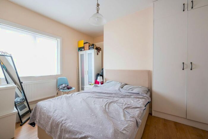 1 Bedroom Flat To Rent In Commercial Street, Spitalfields, London, E1
