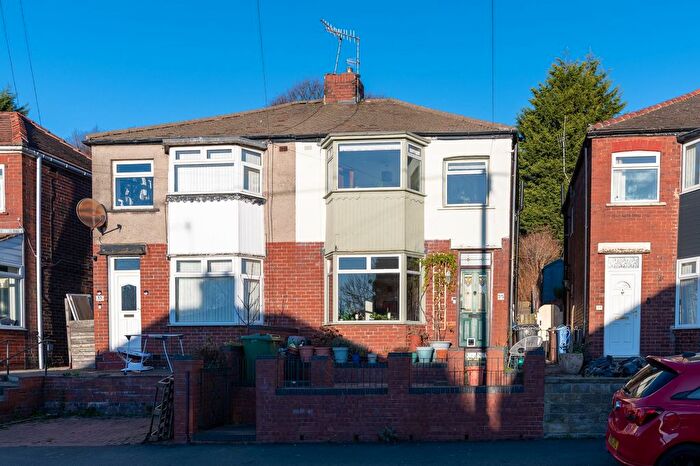 3 Bedroom Semi-Detached House For Sale In Skye Edge Road, Sheffield, S2