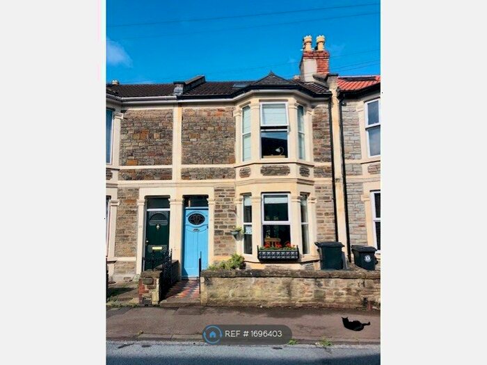 3 Bedroom Terraced House To Rent In Carlyle Road, Bristol, BS5
