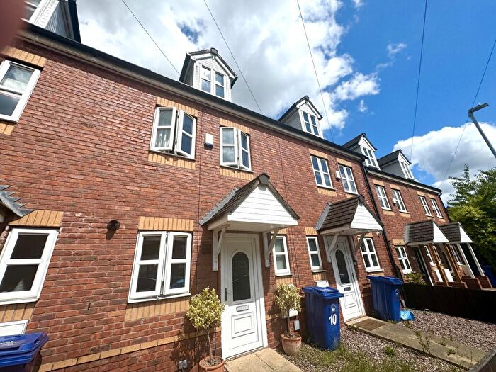 3 Bedroom Mews To Rent In Sparrow Terrace, ST5