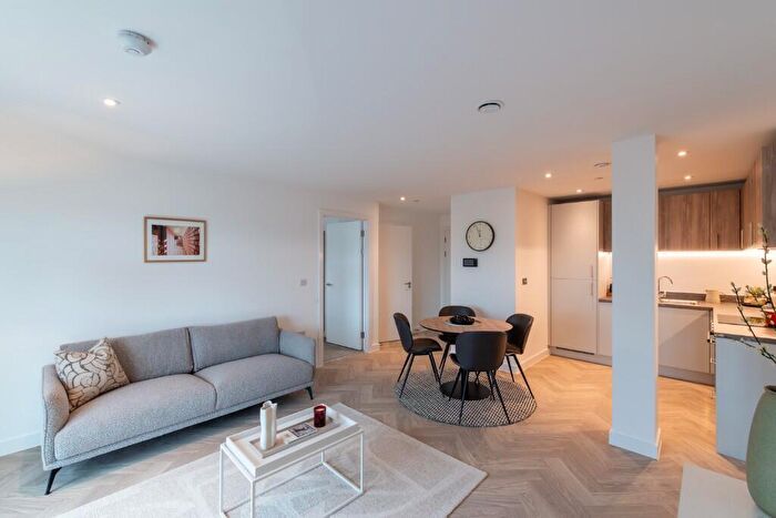 2 Bedroom Apartment To Rent In Milliners Yard, Liverpool, L3