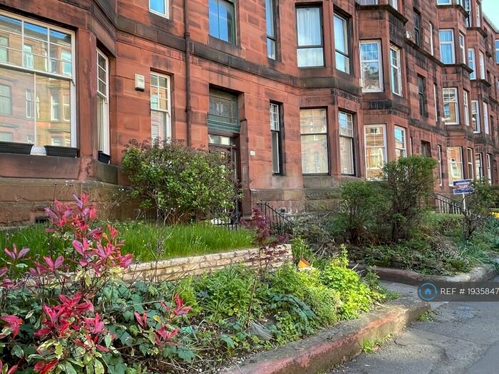 2 Bedroom Flat To Rent In Dudley Drive, Glasgow, G12