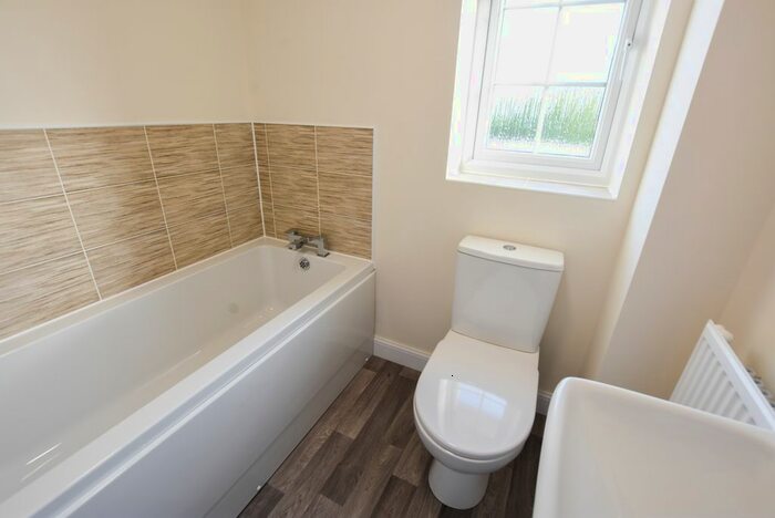 3 Bedroom Town House To Rent In Dionard Drive, New Lubbesthorpe, Leicester, LE19