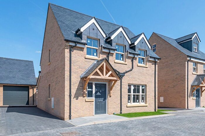 3 Bedroom Detached House For Sale In The Cedars, Bassingbourn, SG8