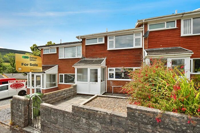 3 Bedroom Terraced House For Sale In Fair Oak Close, Aberdare, CF44