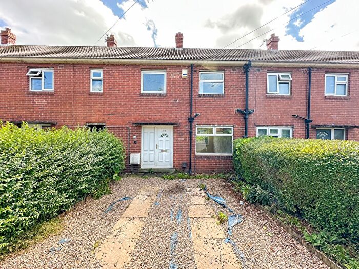 2 Bedroom Terraced House For Sale In Briarmains Road, Birstall, Batley, WF17