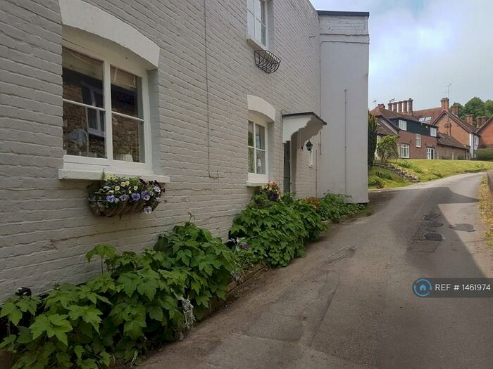 3 Bedroom Terraced House To Rent In Market Hill, Aylesbury, HP22