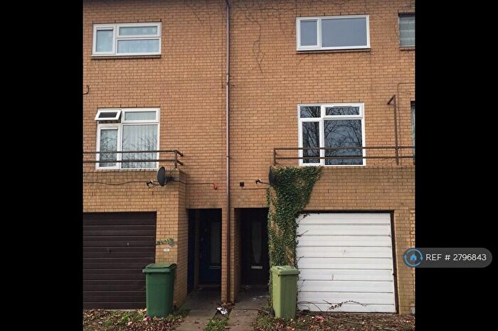 3 Bedroom Terraced House To Rent In Bossiney Place, Milton Keynes, MK6