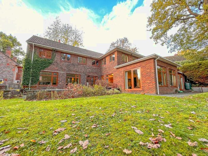 4 Bedroom Detached House To Rent In Ashley Close, Welwyn Garden City, AL8