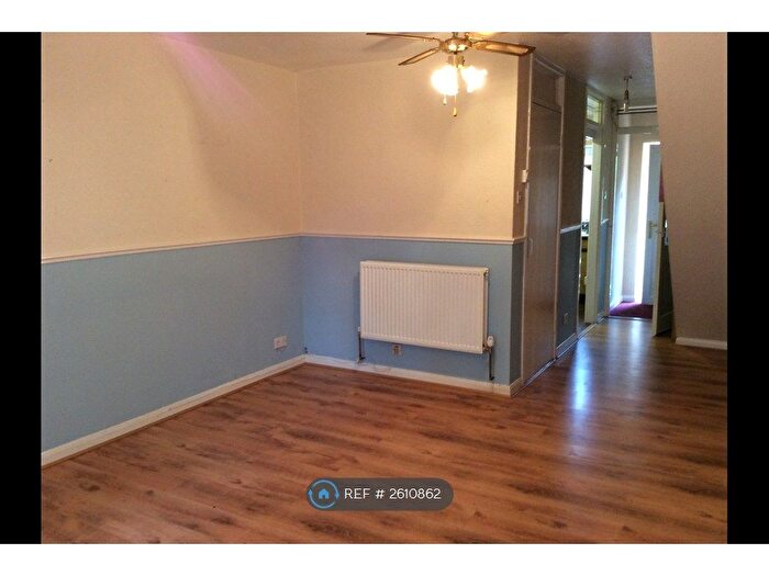 1 Bedroom Terraced House To Rent In Cardigan Court, Luton, LU1