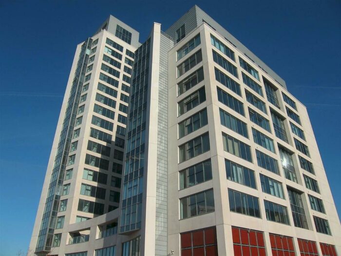 2 Bedroom Apartment To Rent In Princes Dock, William Jessop Way, L3