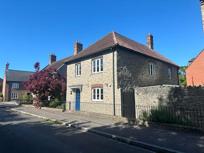 4 Bedroom Detached House For Sale In Pymore Road, Bridport, Dorset, DT6