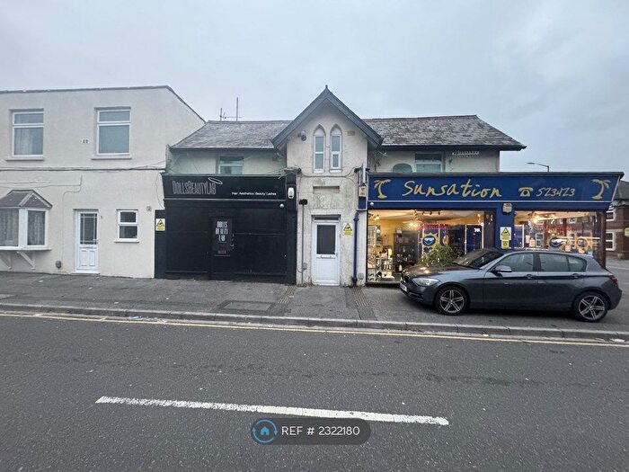 1 Bedroom Flat To Rent In Wimborne Road, Bournemouth, BH9
