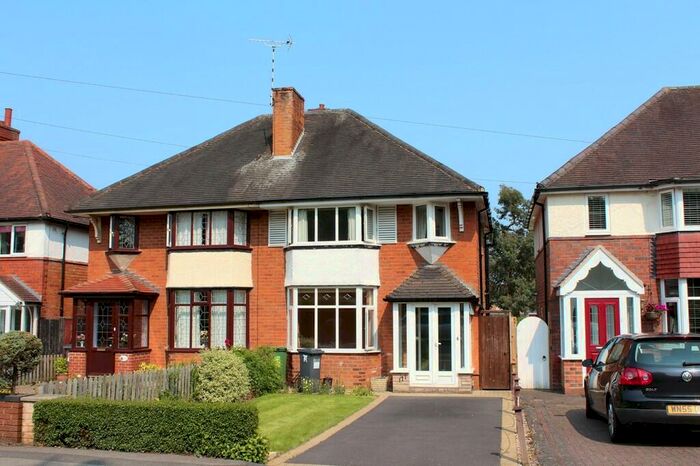 3 Bedroom Semi-Detached House To Rent In Tilehouse Green Lane, Knowle, Solihull, B93