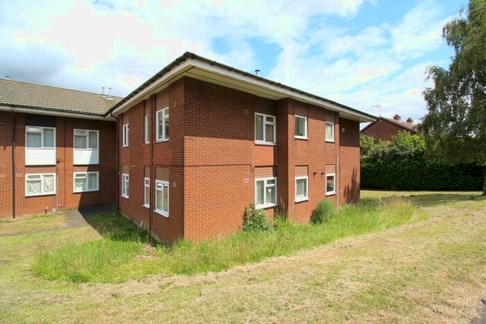 1 Bedroom Flat To Rent In Park Lane, Nuneaton, CV10
