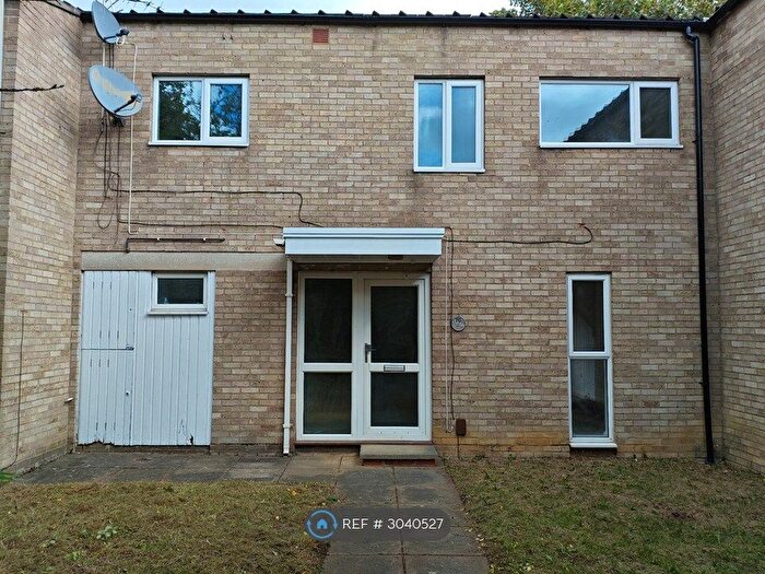 3 Bedroom Terraced House To Rent In Brookfurlong, Peterborough, PE3
