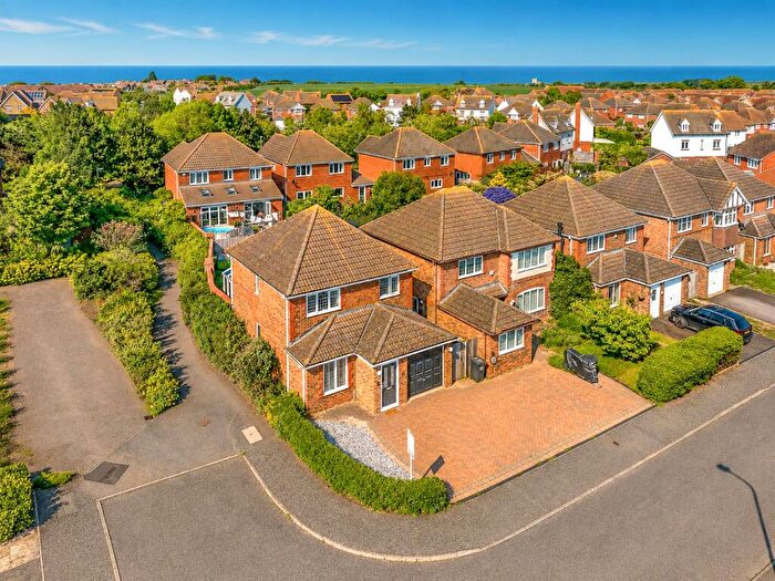 3 Bedroom House For Sale In Petrel Close, Herne Bay, CT6