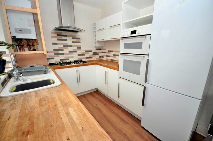 2 Bedroom Maisonette To Rent In Wheeler Lane, Witley, Godalming GU8