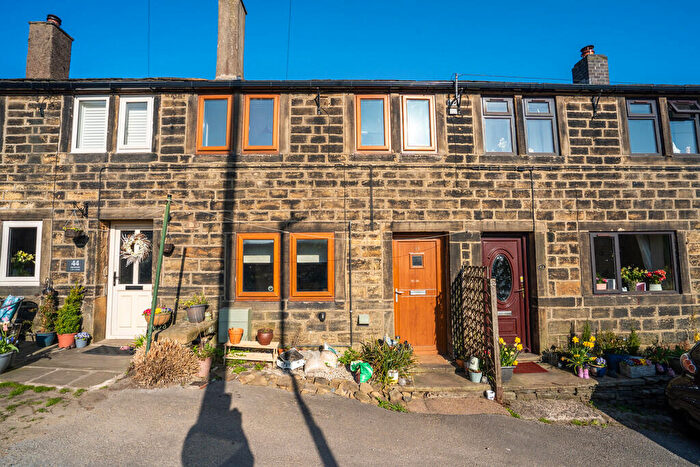 2 Bedroom Terraced House For Sale In Barracks Fold, Hepworth, HD9