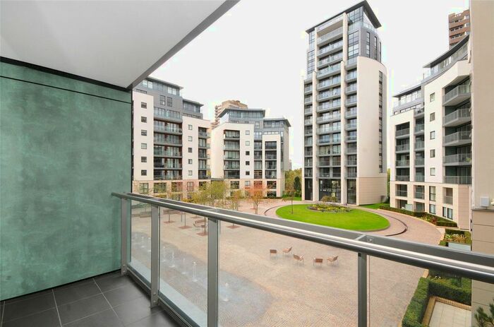 1 Bedroom Flat To Rent In Masson House, Pump House Crescent, TW8