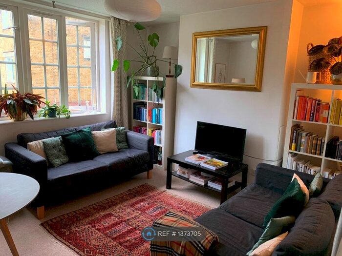 2 Bedroom Flat To Rent In Bridge Park, London, SW18