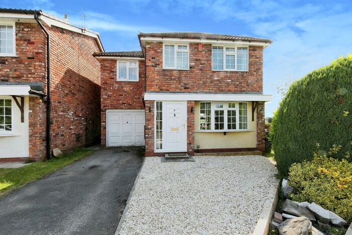 4 Bedroom Detached House For Sale In Pheasant Drive, Wincham, Northwich, CW9