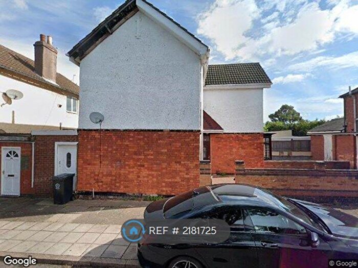 4 Bedroom Detached House To Rent In Hampden Road, Leicester, LE4